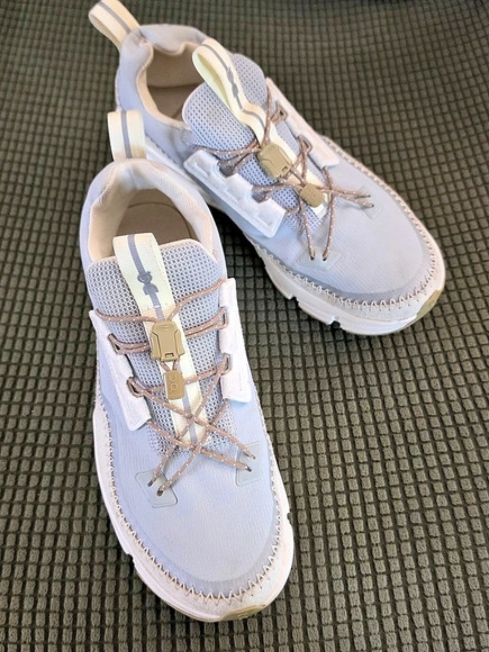 On Cloud 5 Coast Women's Sneakers US 7.5
